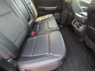 2022 Ford F-150 LARIAT 4WD SuperCrew 5.5' Box