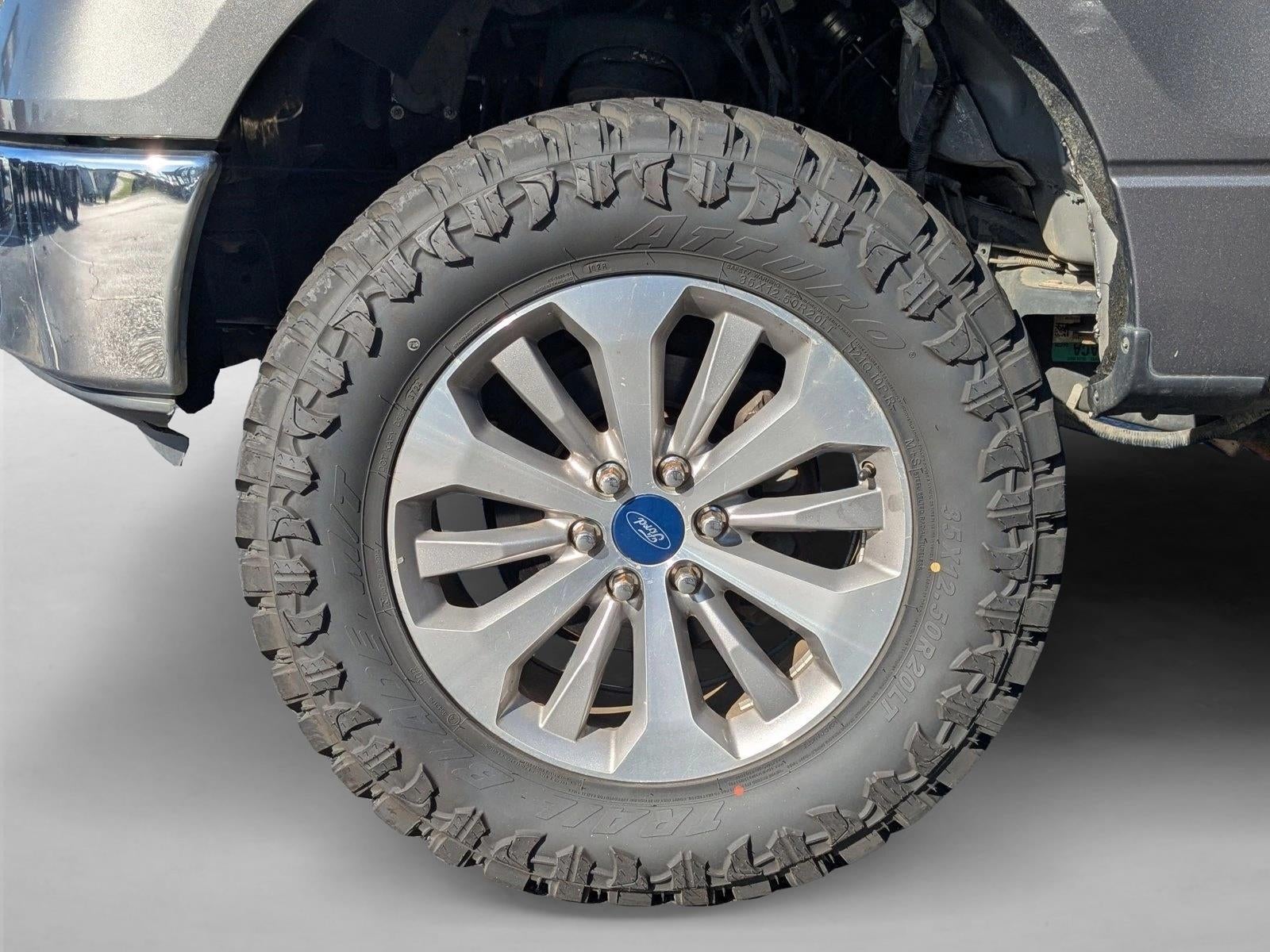 2013 Ford F-150 4WD SuperCrew 5-1/2 Ft Box XLT