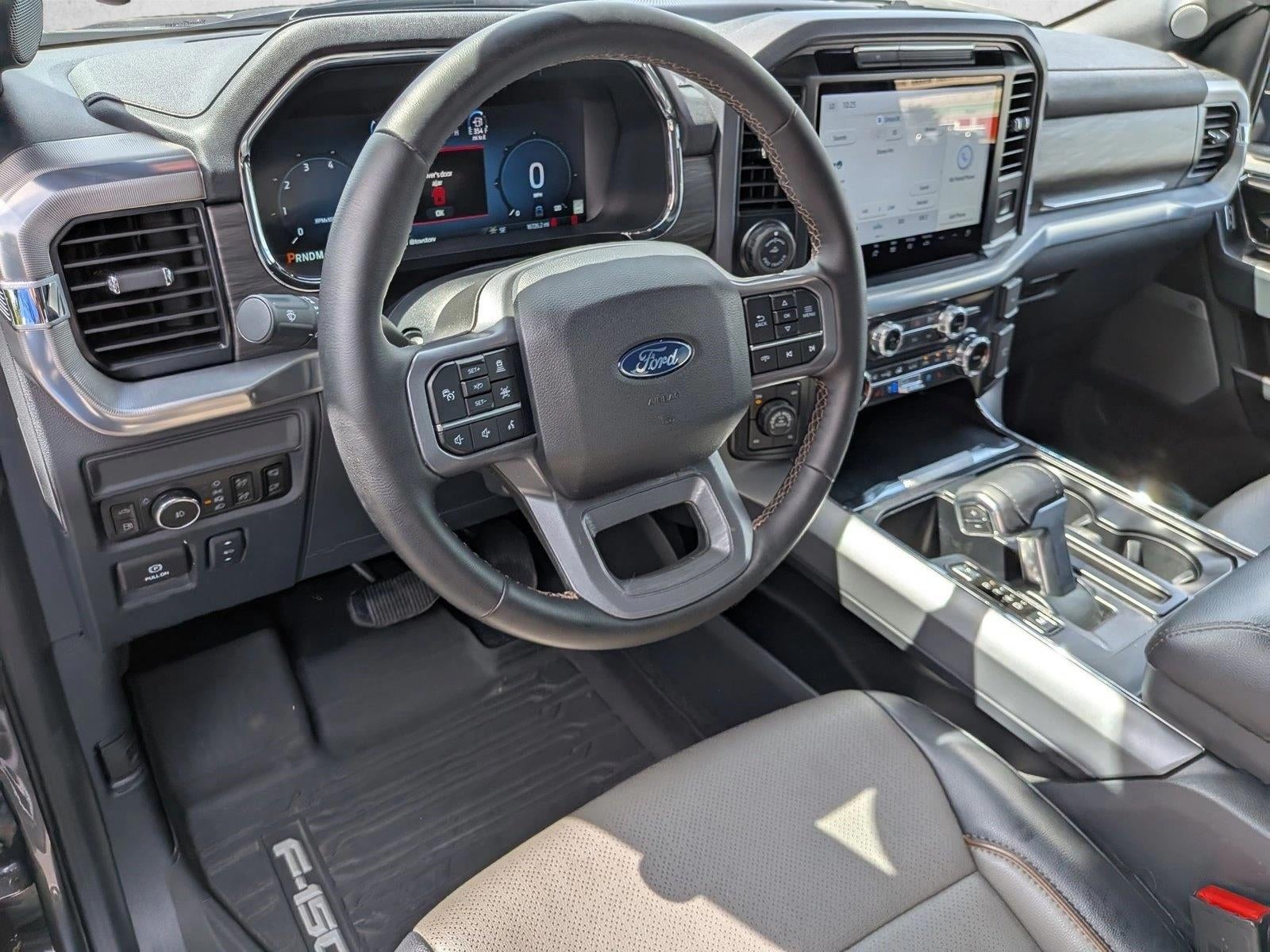 2025 Ford F-150 LARIAT 4WD SuperCrew 5.5' Box