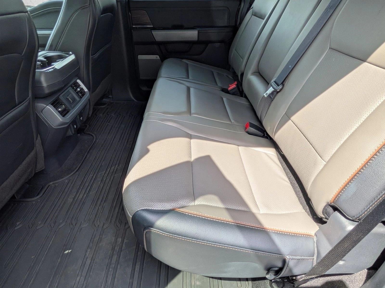 2025 Ford F-150 LARIAT 4WD SuperCrew 5.5' Box