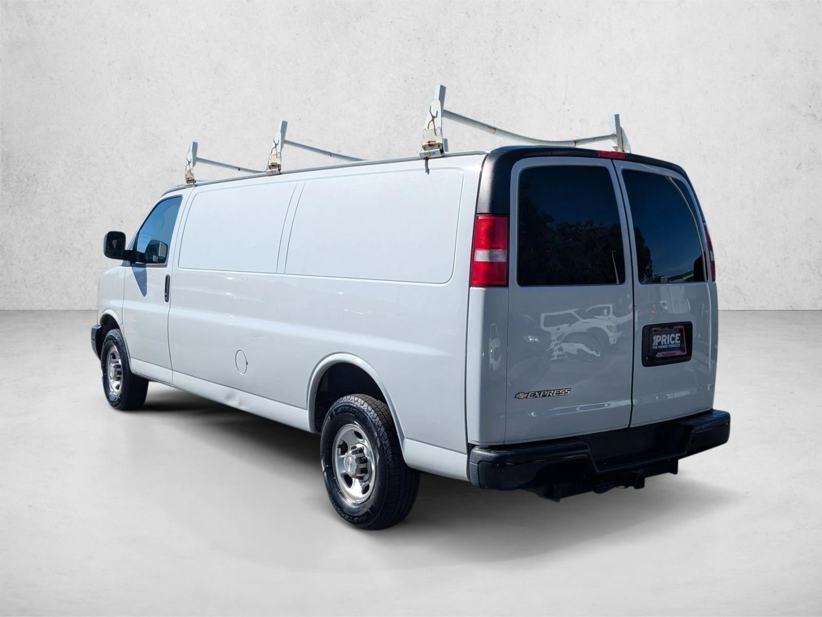 2021 Chevrolet Express Cargo Van 2500 Extended Wheelbase Rear-Wheel Drive