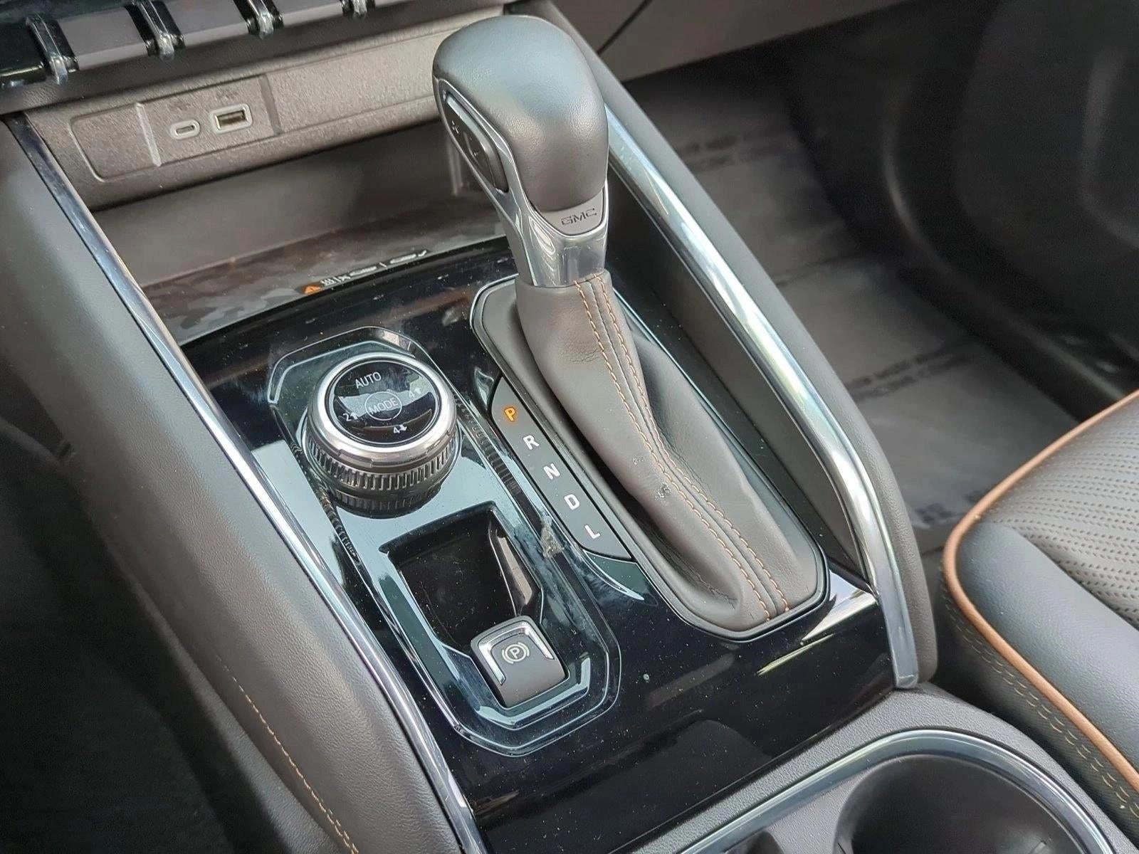 2024 GMC Canyon Crew Cab Short Box 4-Wheel Drive AT4