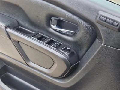 2021 Nissan Titan 4x4 Crew Cab PRO-4X