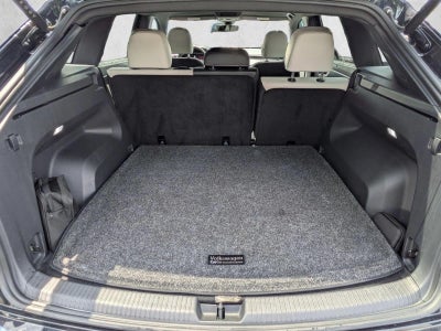 2025 Volkswagen Atlas Cross Sport 2.0T SEL Premium R-Line 4MOTION
