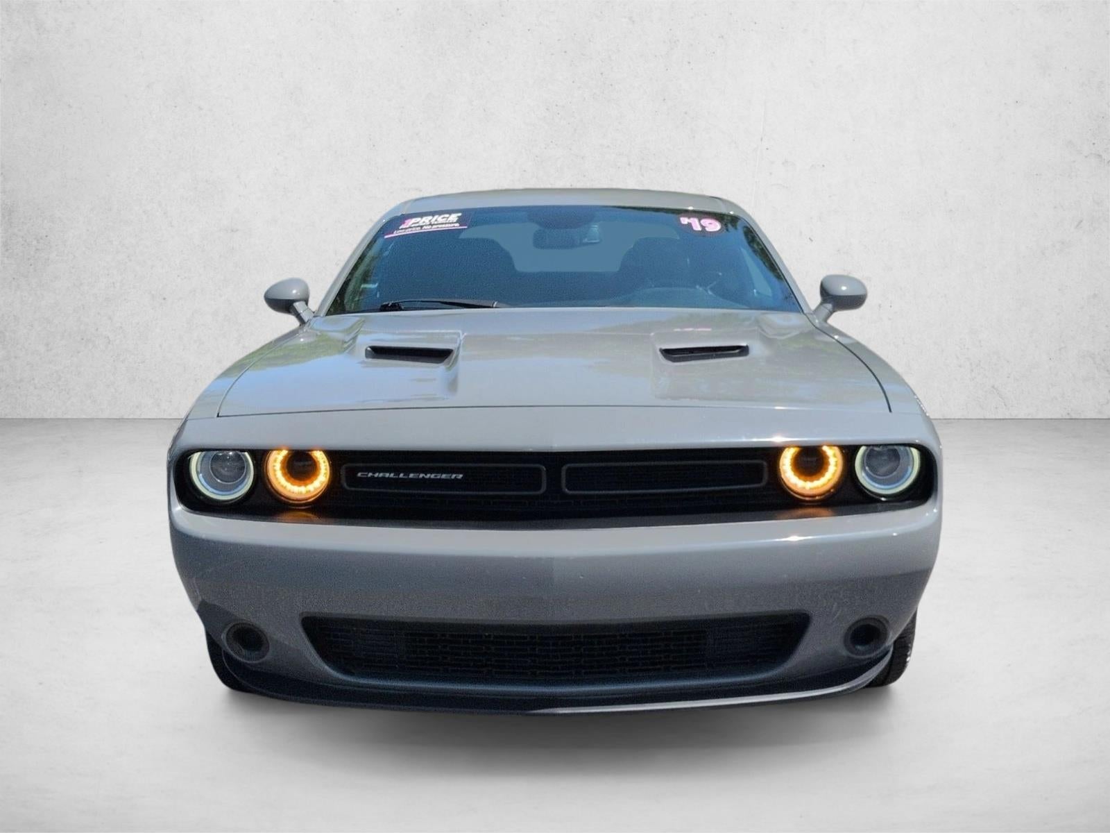 2019 Dodge Challenger SXT RWD