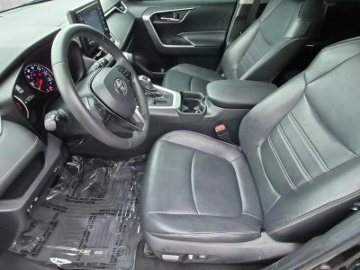 2019 Toyota RAV4 XLE Premium FWD (Natl)