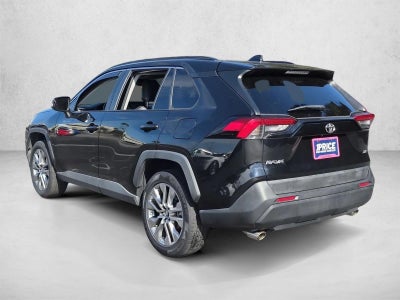 2019 Toyota RAV4 XLE Premium FWD (Natl)
