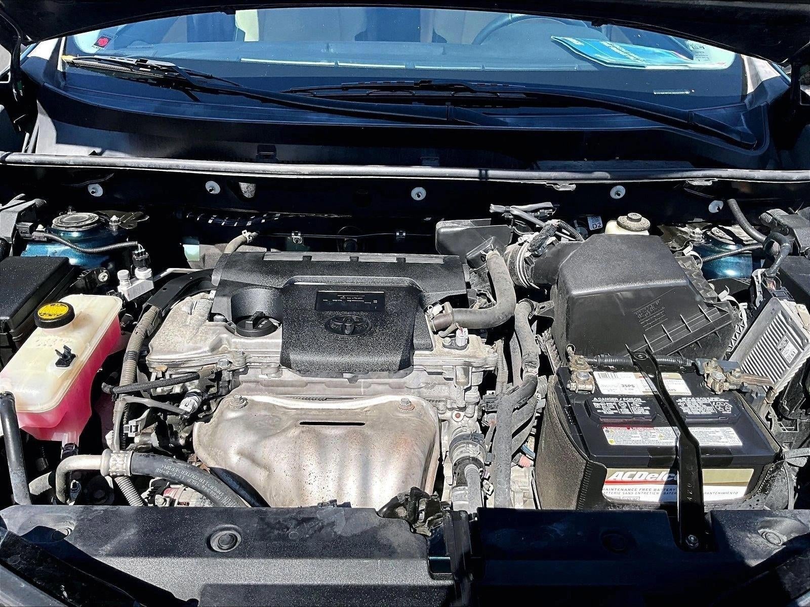 2018 Toyota RAV4 XLE FWD (GS)