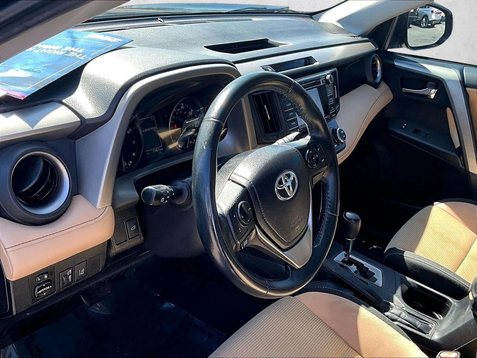 2018 Toyota RAV4 XLE FWD (GS)