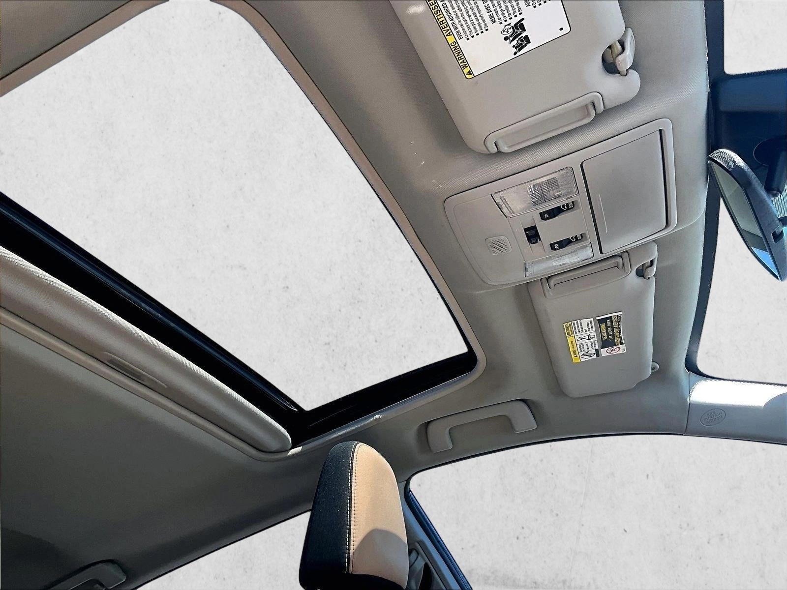 2018 Toyota RAV4 XLE FWD (GS)