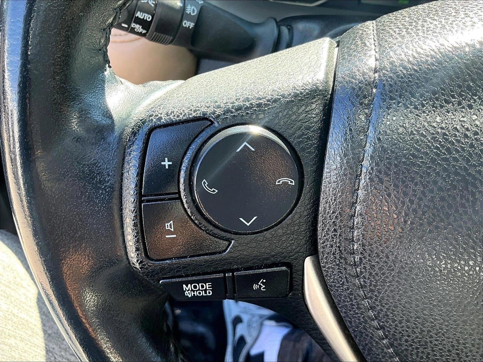 2018 Toyota RAV4 XLE FWD (GS)