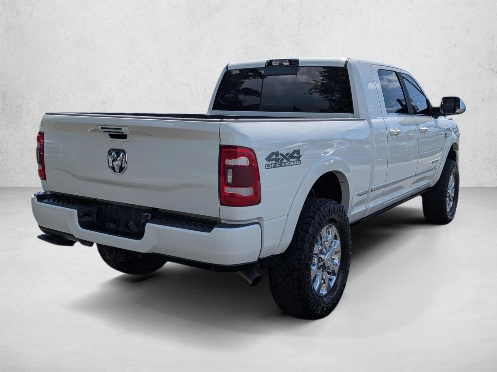 2022 RAM 2500 Limited 4x4 Mega Cab 6'4" Box