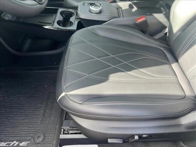 2023 Ford Mustang Mach-E Select RWD