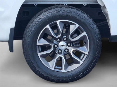 2022 Chevrolet Silverado 1500 Crew Cab Short Box 2-Wheel Drive RST