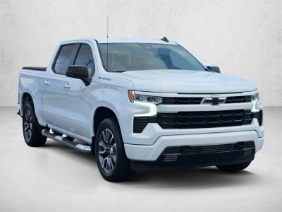 2022 Chevrolet Silverado 1500 Crew Cab Short Box 2-Wheel Drive RST