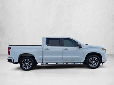 2022 Chevrolet Silverado 1500 Crew Cab Short Box 2-Wheel Drive RST