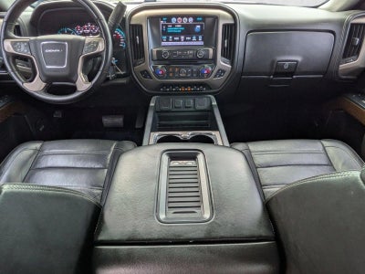 2017 GMC Sierra 1500 Crew Cab Short Box 4-Wheel Drive Denali