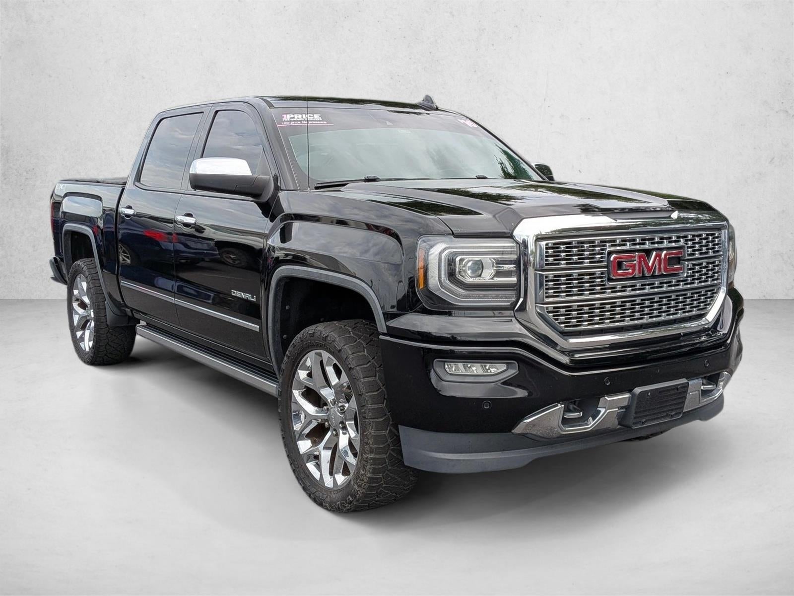 2017 GMC Sierra 1500 Crew Cab Short Box 4-Wheel Drive Denali