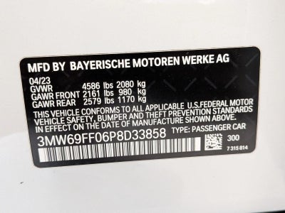 2023 BMW 330i Sedan