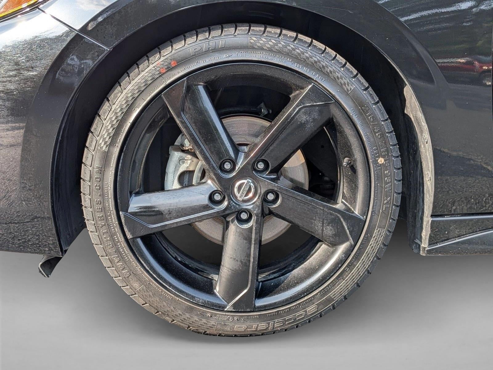 2023 Nissan Sentra SR CVT
