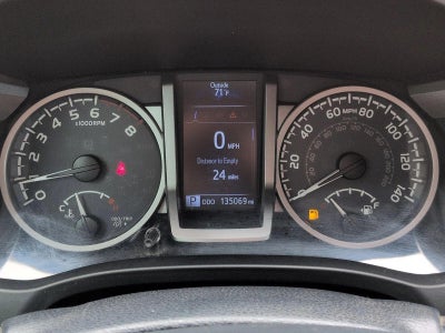 2019 Toyota Tacoma 2WD 2WD SR5 Double Cab 5' Bed V6 AT (GS)