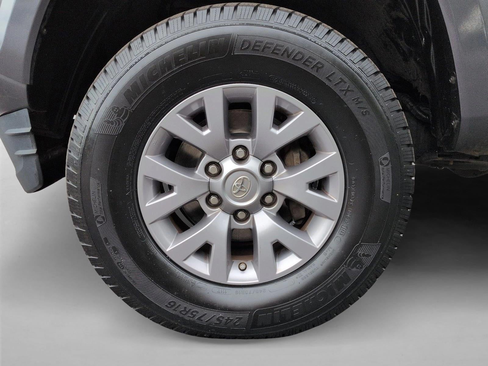 2019 Toyota Tacoma 2WD 2WD SR5 Double Cab 5' Bed V6 AT (GS)