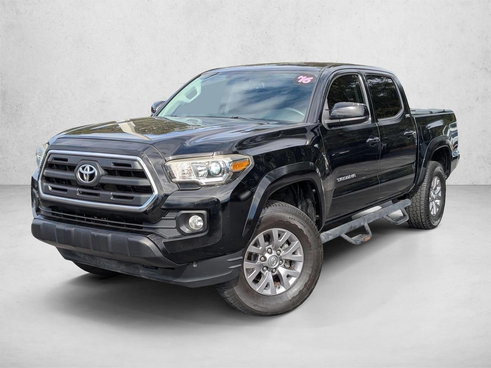 2016 Toyota Tacoma 2WD Double Cab Short Bed V6 Automatic SR5 (Natl)