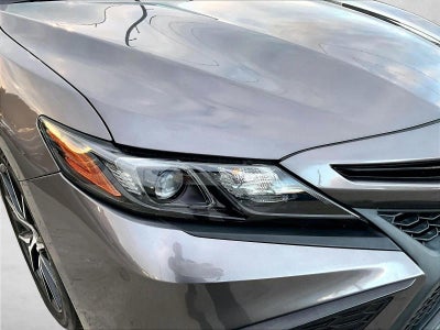 2021 Toyota Camry SE Auto (SE)