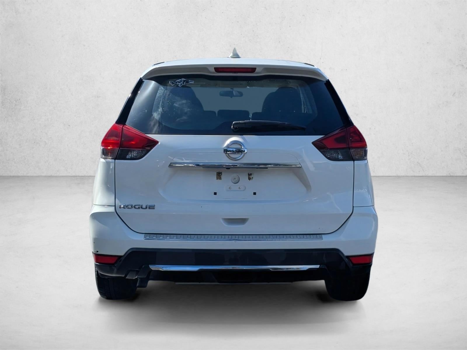 2018 Nissan Rogue FWD S