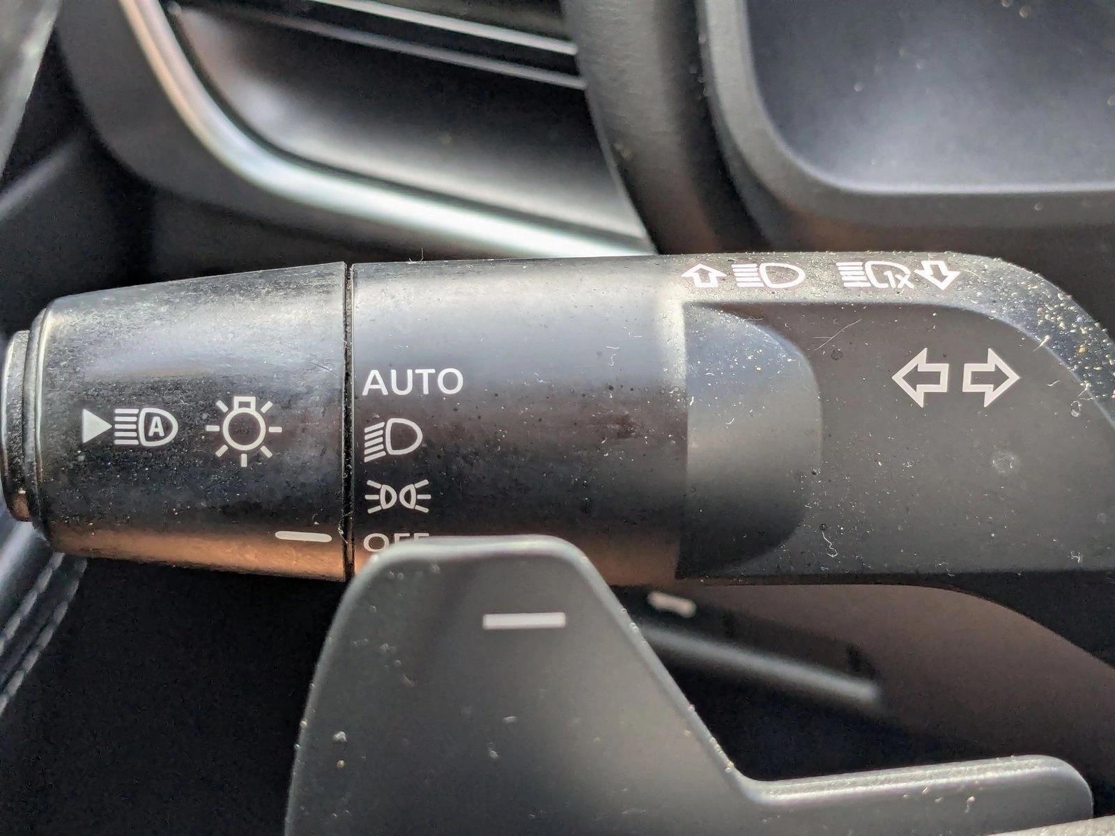 2021 Nissan Rogue FWD SV