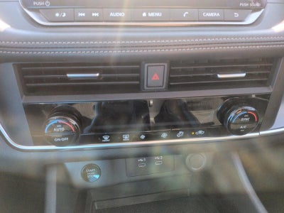 2024 Nissan Rogue FWD SV