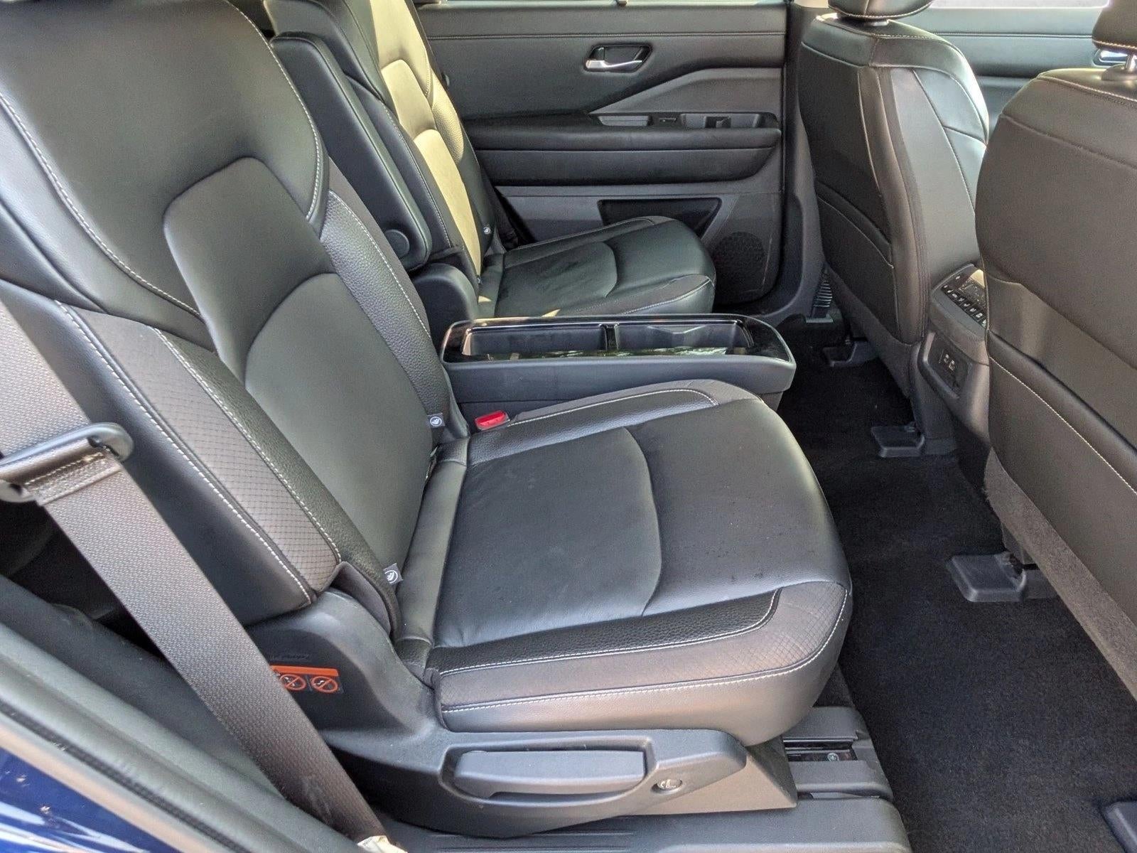 2023 Nissan Pathfinder SL 2WD