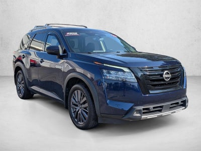 2023 Nissan Pathfinder SL 2WD