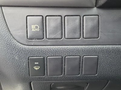 2017 Toyota Highlander Hybrid LE V6 AWD (Natl)