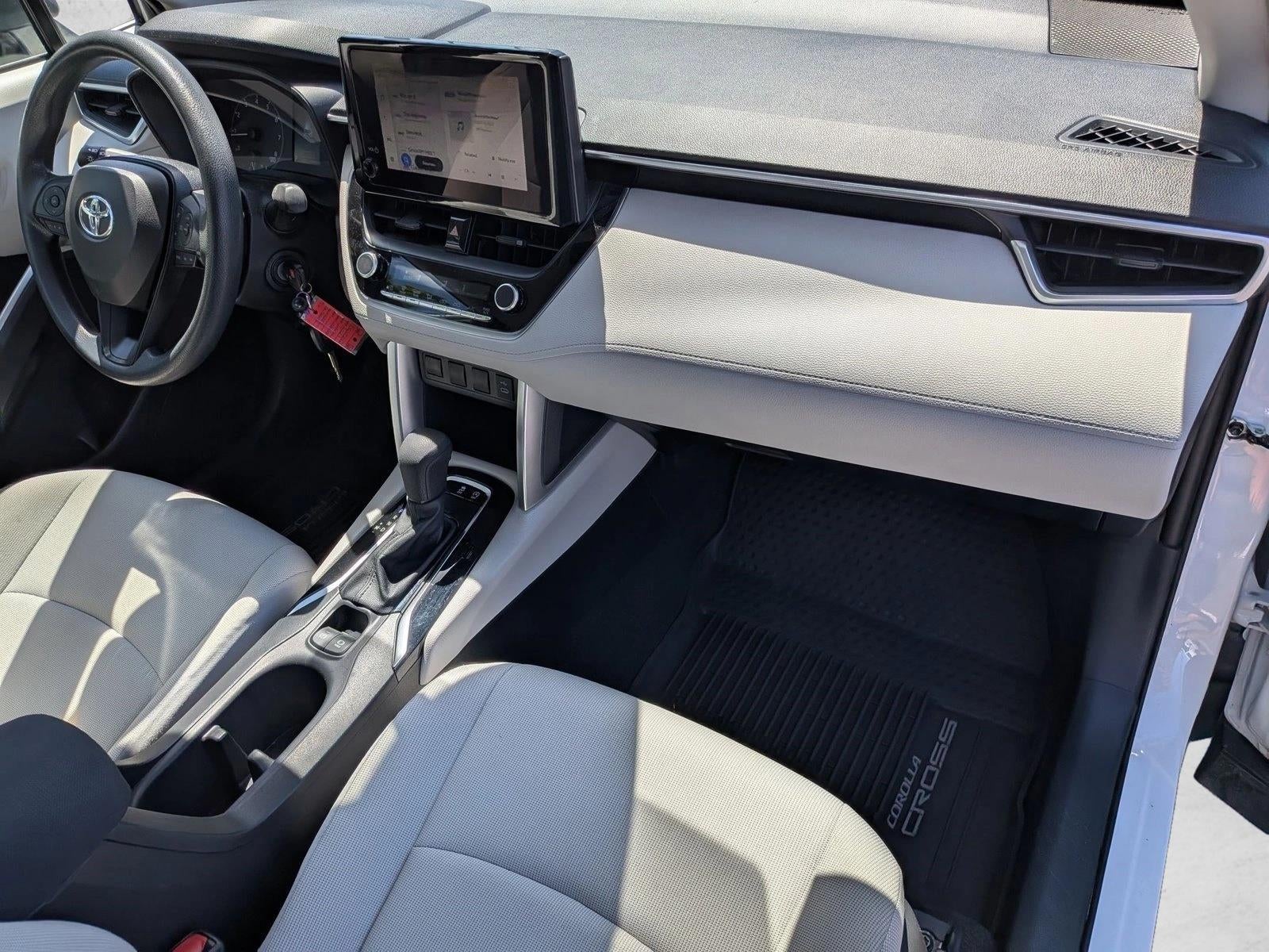 2023 Toyota Corolla Cross L 2WD (Natl)