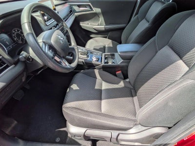 2022 Mitsubishi Outlander ES FWD