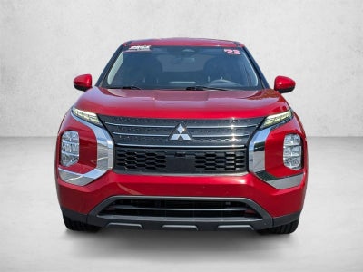2022 Mitsubishi Outlander ES FWD