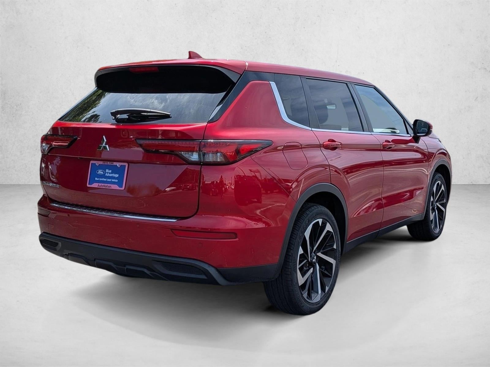 2022 Mitsubishi Outlander ES FWD