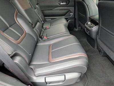 2025 Nissan Armada 4x2 SL