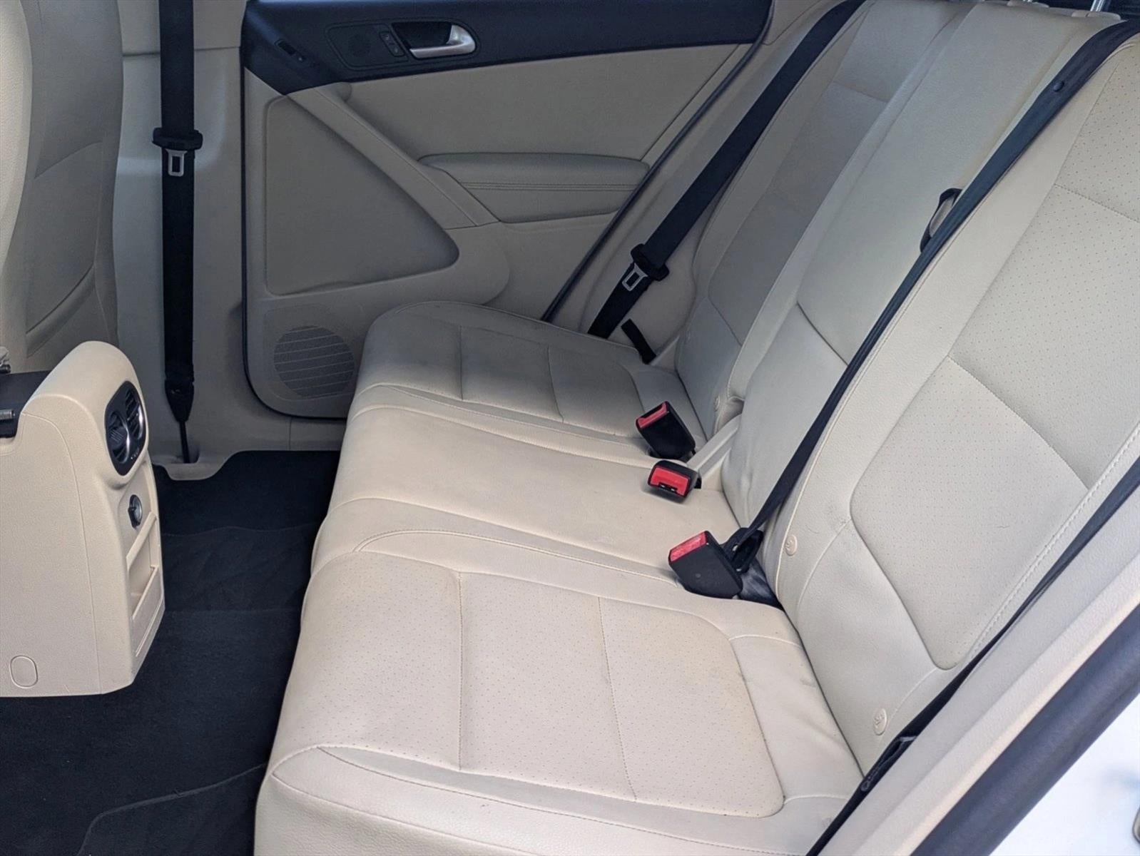 2016 Volkswagen Tiguan 2WD 4dr Auto S