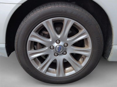 2010 Volvo V70 4dr Wgn R-Design w/Moonroof
