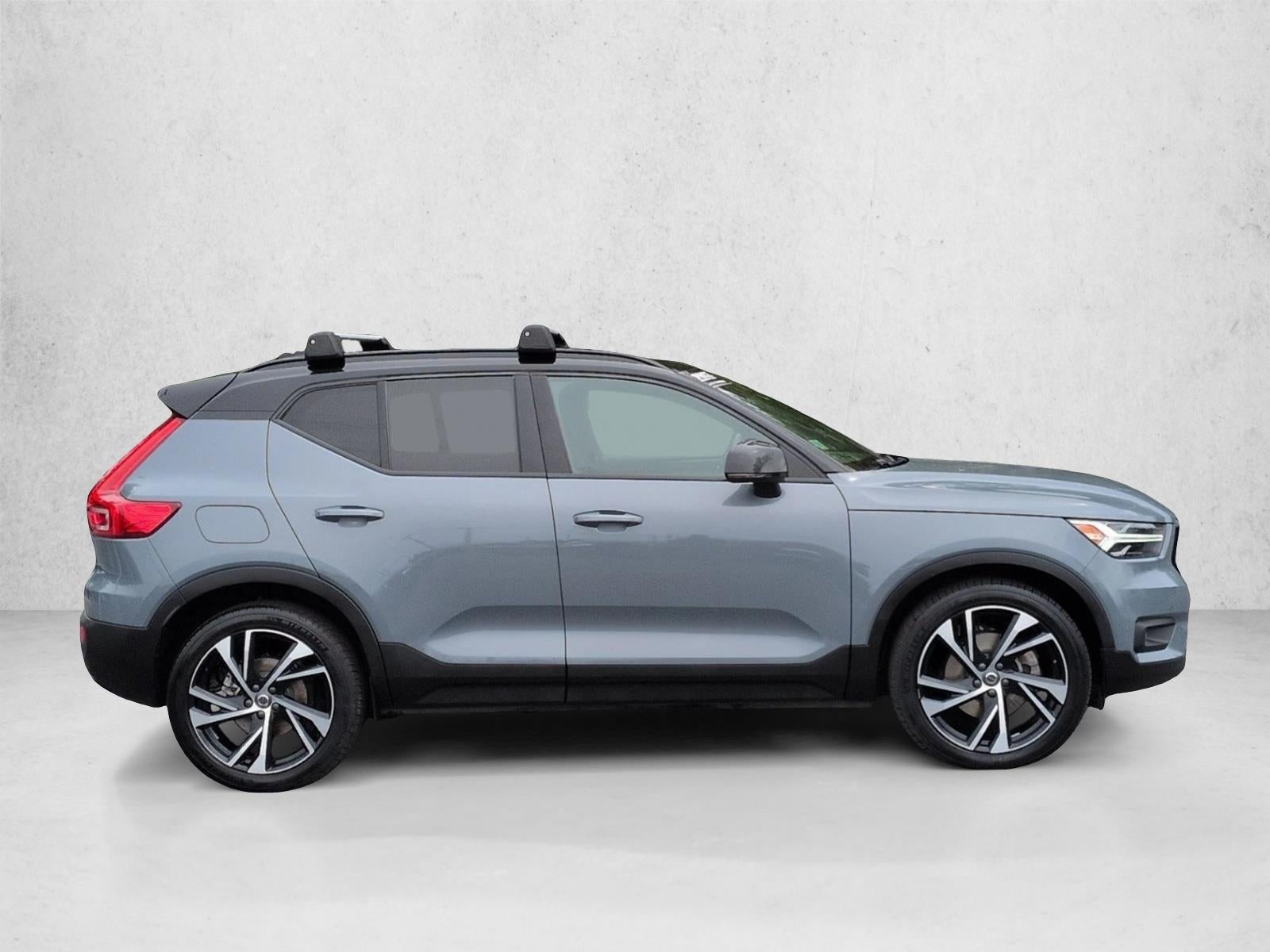 2021 Volvo XC40 T5 AWD R-Design