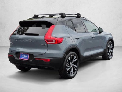 2021 Volvo XC40 T5 AWD R-Design