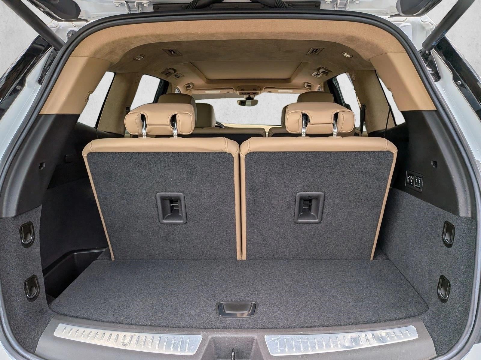 2023 Cadillac XT6 AWD 4dr Premium Luxury