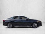 2024 Nissan Altima 2.5 SV Sedan