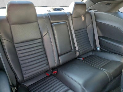 2013 Dodge Challenger 2dr Cpe SXT Plus