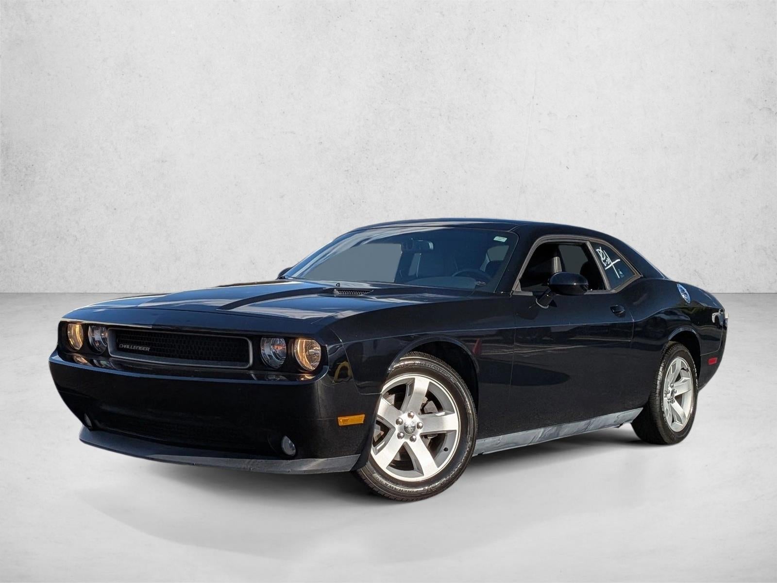 2013 Dodge Challenger 2dr Cpe SXT Plus