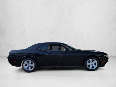 2013 Dodge Challenger 2dr Cpe SXT Plus