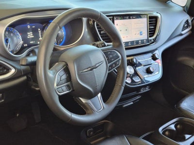2025 Chrysler Pacifica Select FWD
