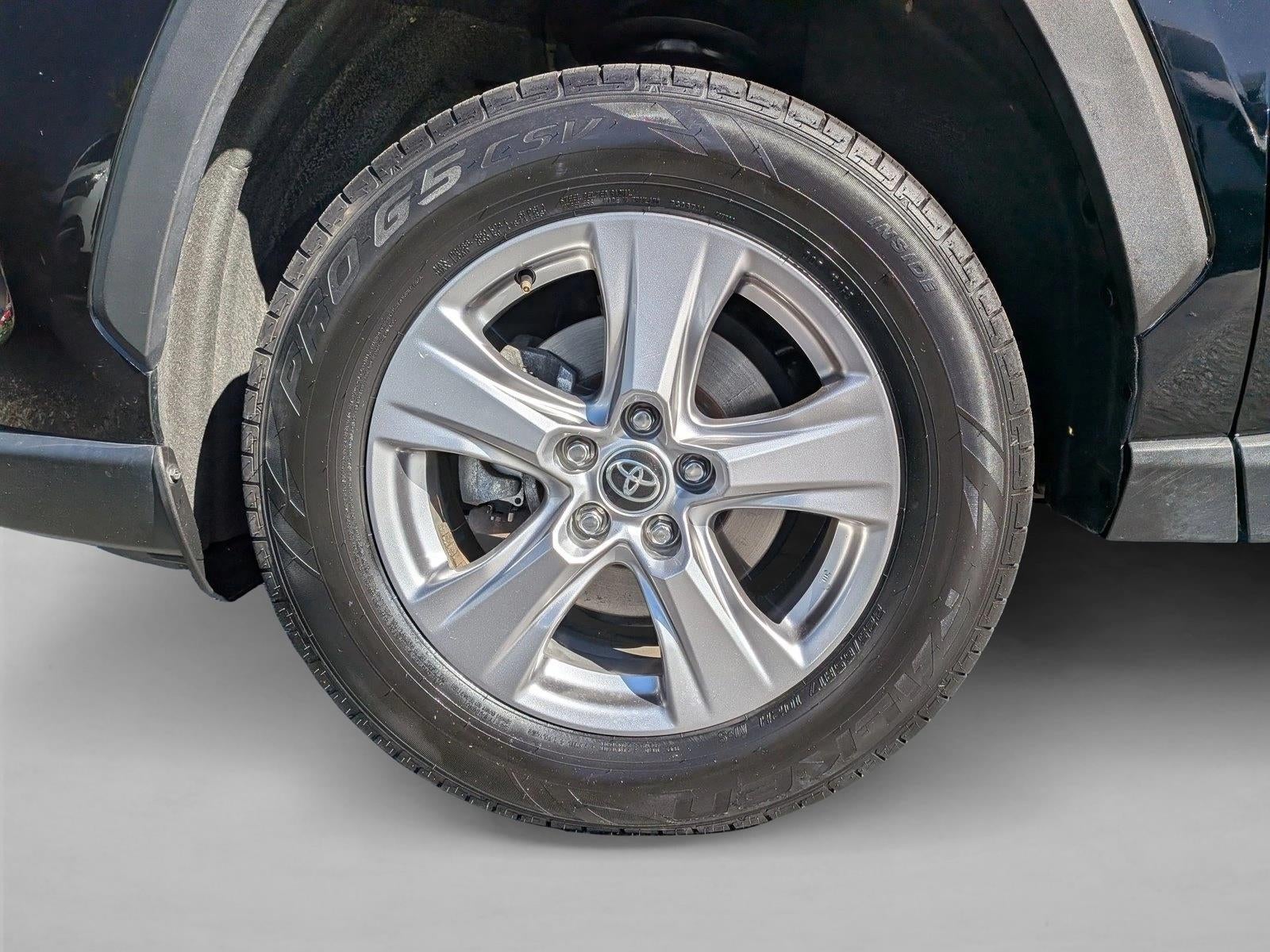 2023 Toyota RAV4 XLE FWD (GS)